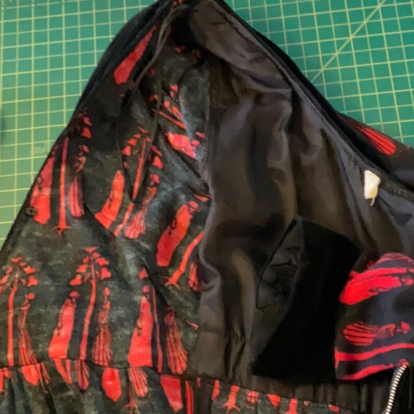 Vintage late 60s/early 70s Aubrey Beardsley print dress - Picture 9 of 11